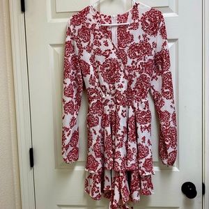 Beautifully designed long sleeve romper